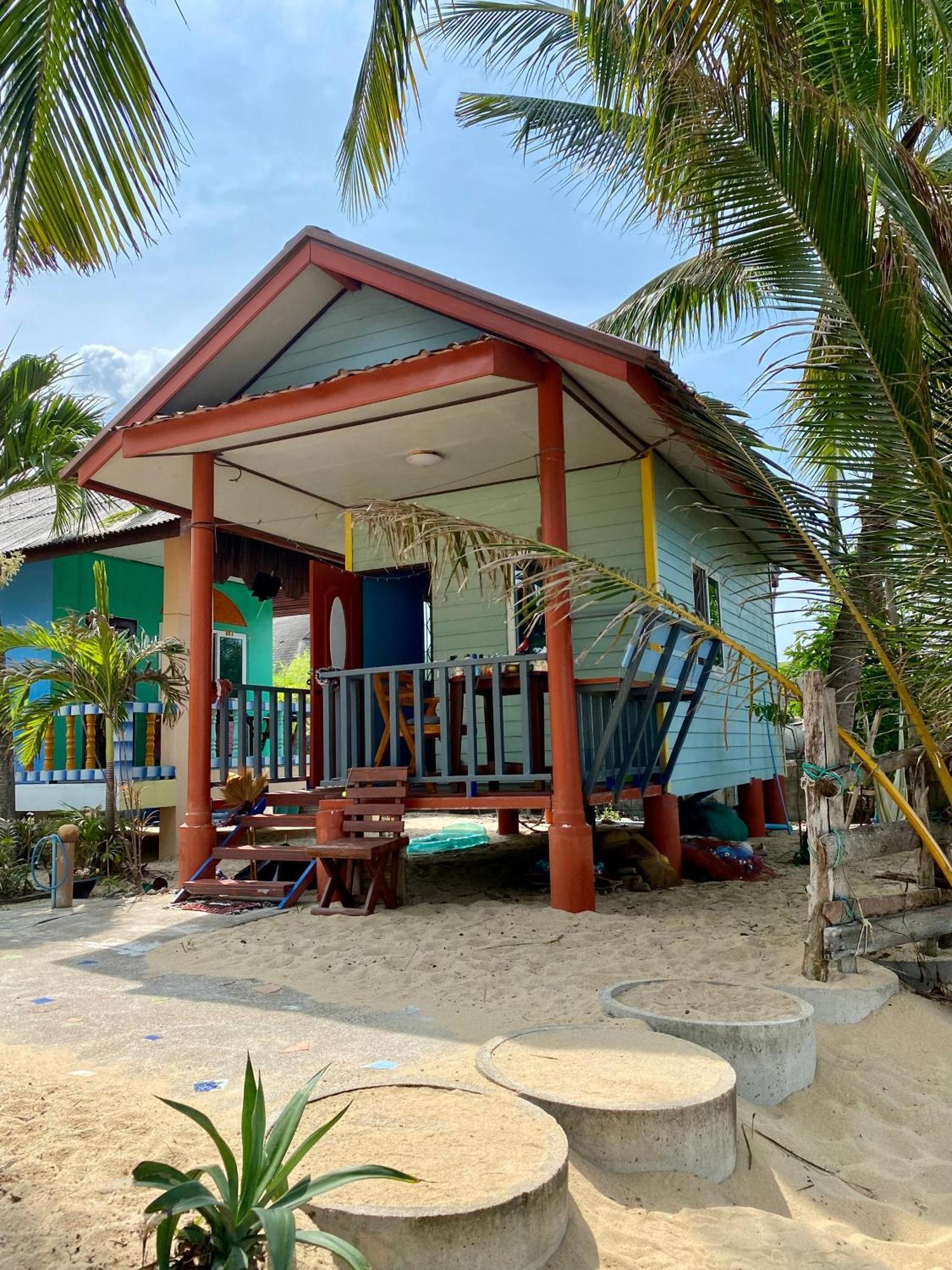 Sea Breeze A'Nong Villa Ban Tai  Exterior foto